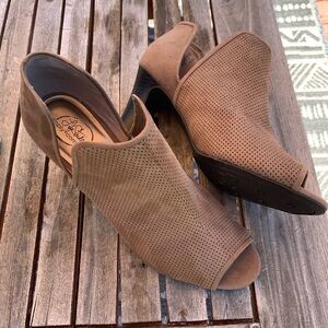 Lifestride Open Toe Bootie NWOT